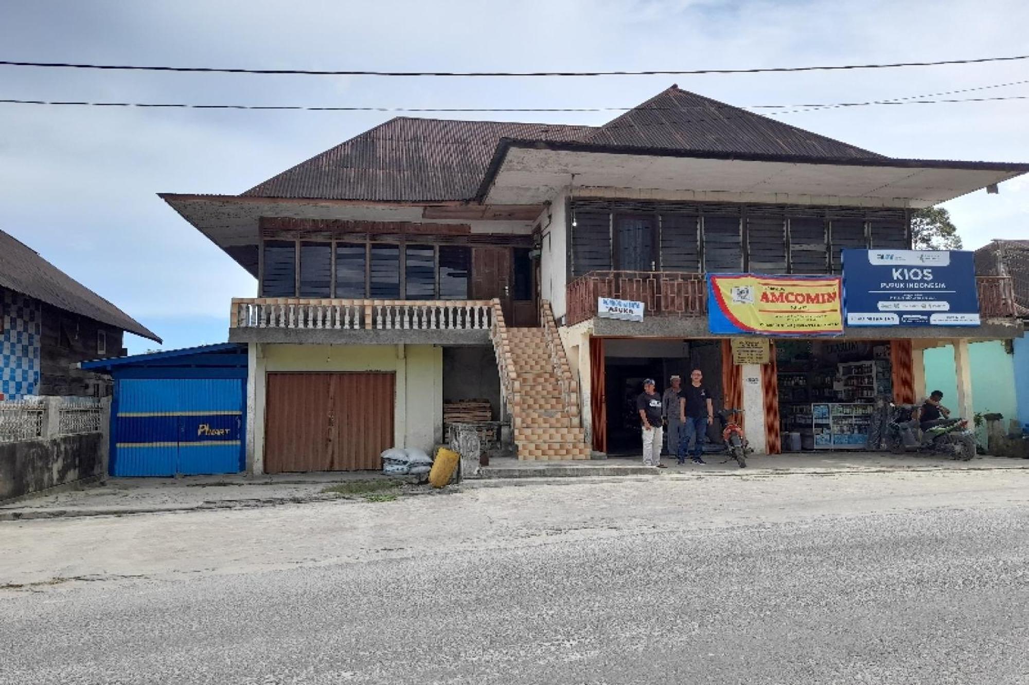 Oyo Homes 91248 Desa Wisata Banding Agung Danau Ranau エクステリア 写真