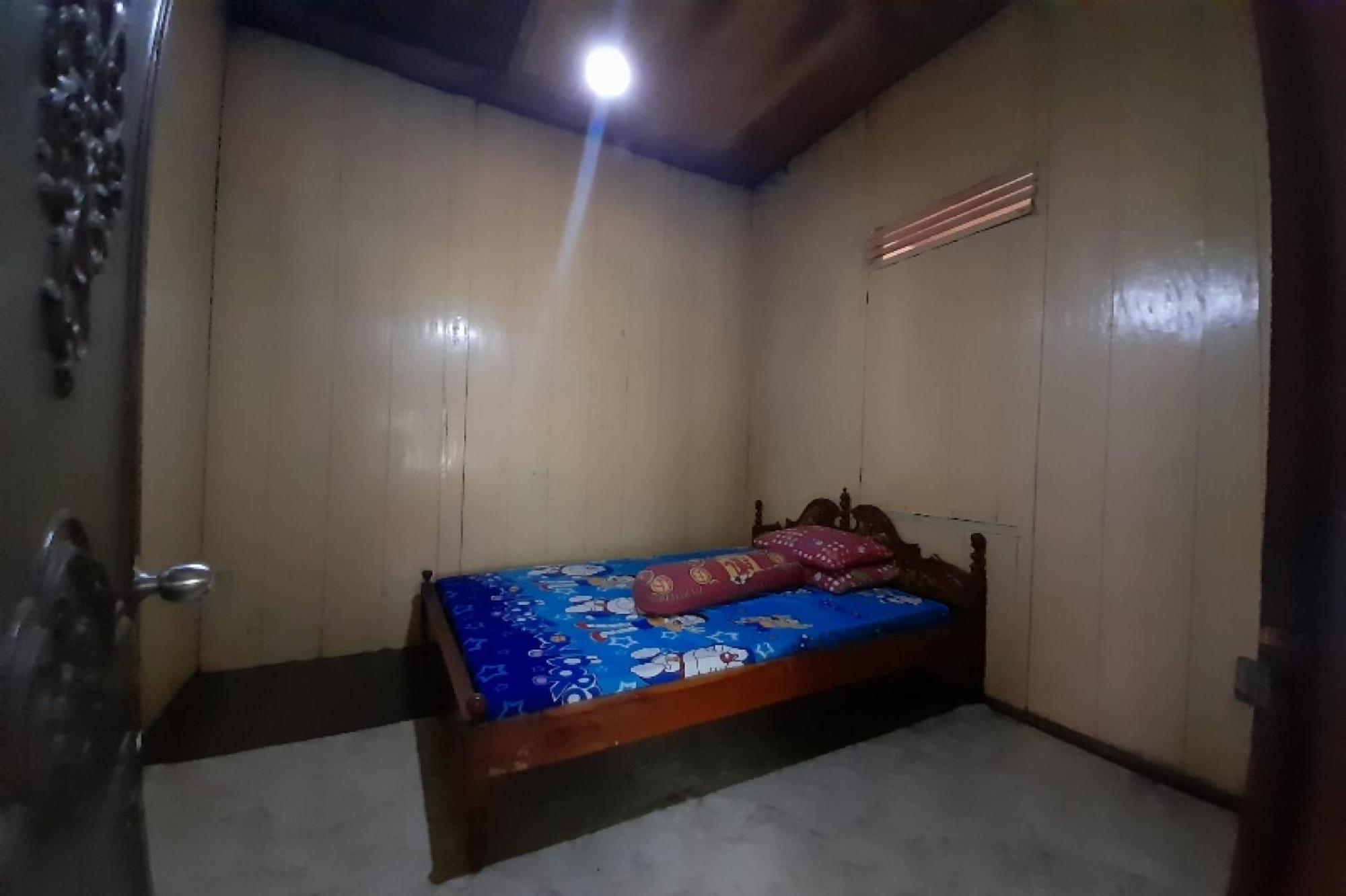 Oyo Homes 91248 Desa Wisata Banding Agung Danau Ranau エクステリア 写真