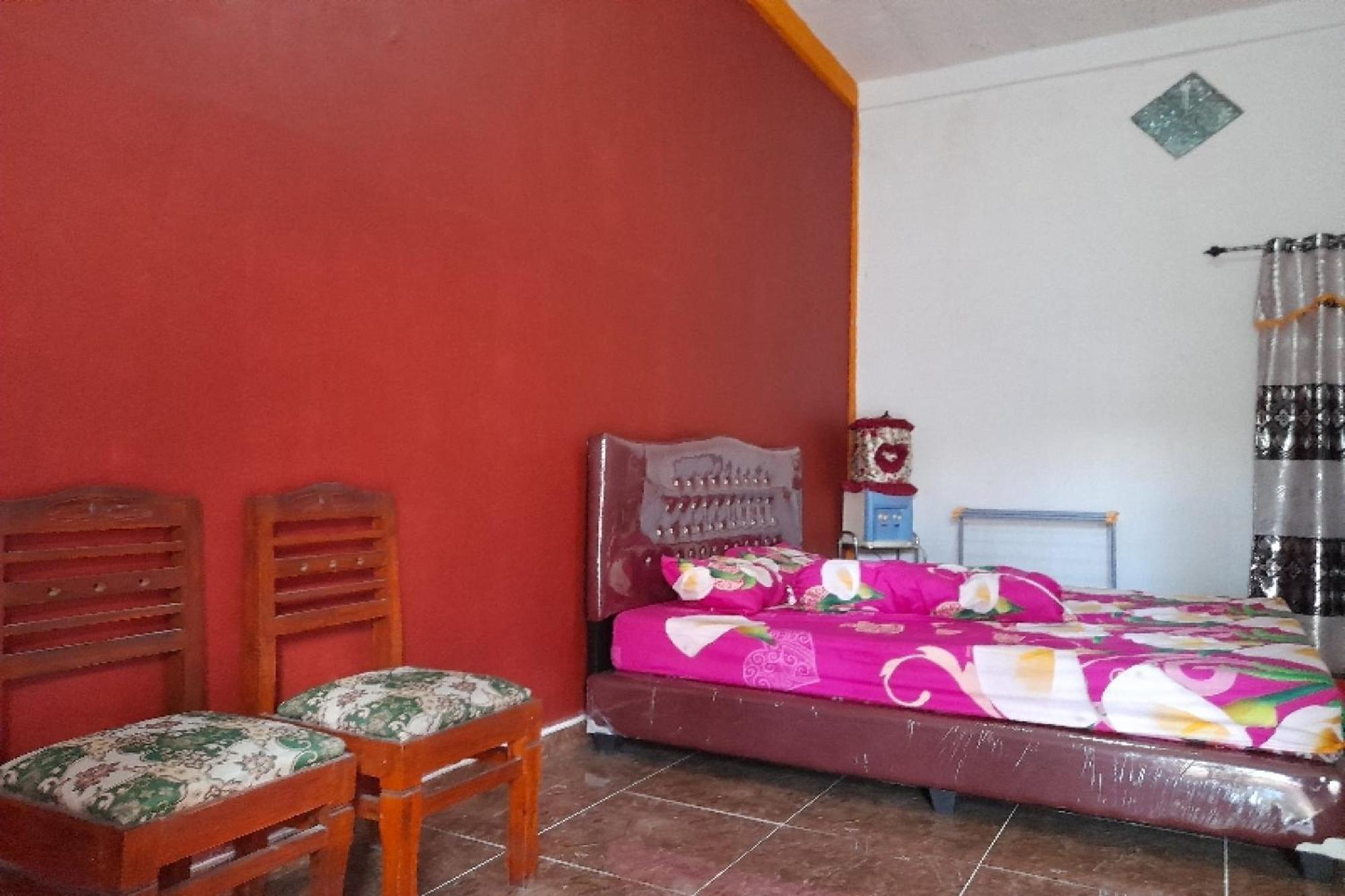 Oyo Homes 91248 Desa Wisata Banding Agung Danau Ranau エクステリア 写真